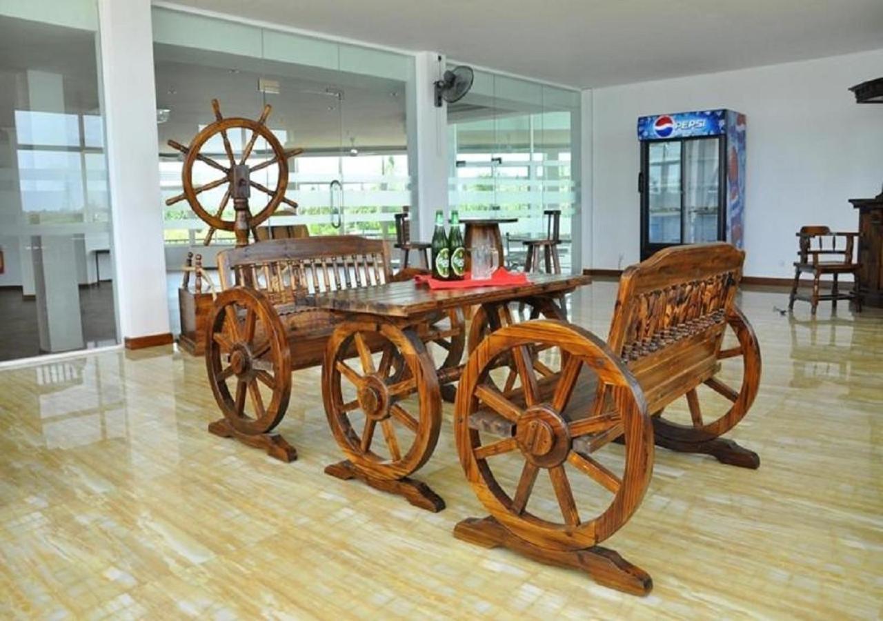 Hotel East Lagoon Батикалоа Екстериор снимка
