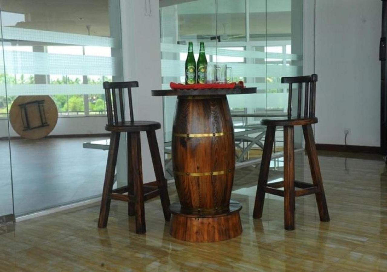 Hotel East Lagoon Батикалоа Екстериор снимка