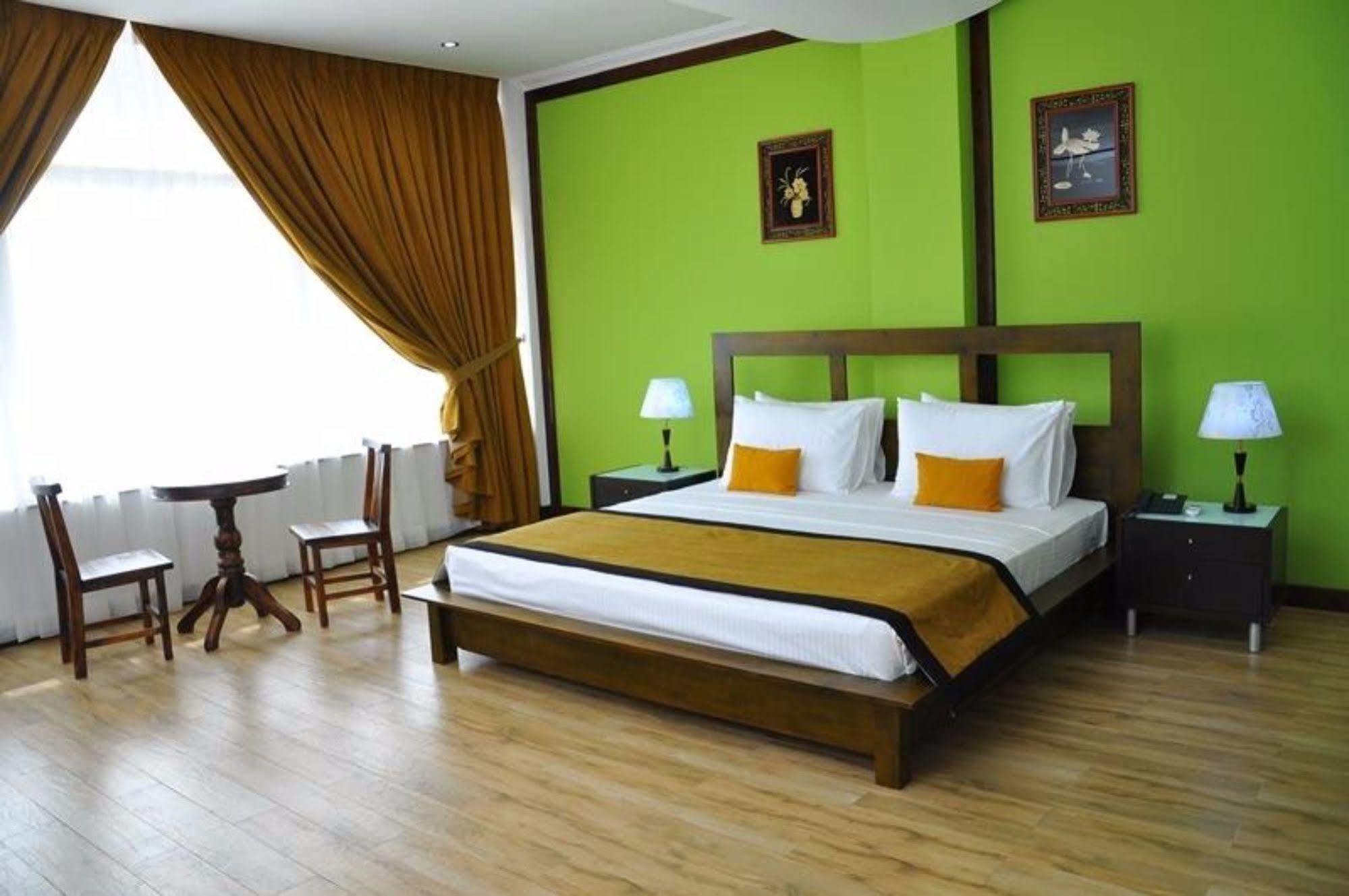 Hotel East Lagoon Батикалоа Екстериор снимка